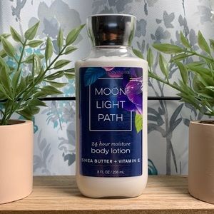 SEALED! Bath and Body Works Moonlight Path Lotion